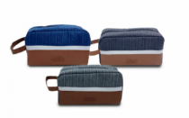 NECESSAIRE 50% POLIESTER 50% PVC - Distribuidora 12 de Outubro